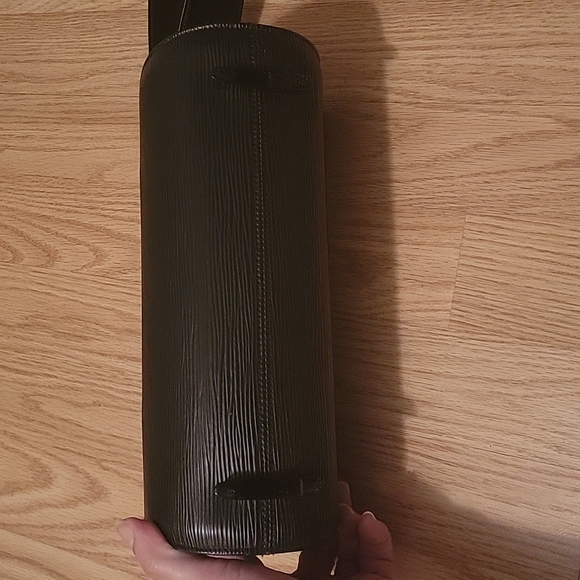 Nocturne PM Model M52182 LOUIS VUITTON, OS, Black - Picture 4 of 9